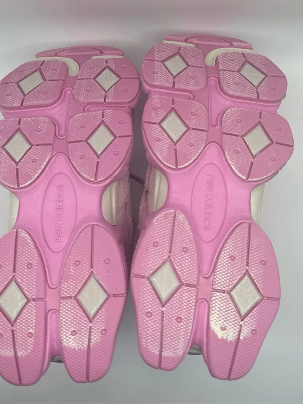 New Balance 9060 Women’s Pink Lace-Up Sneakers - Picture 3 of 5